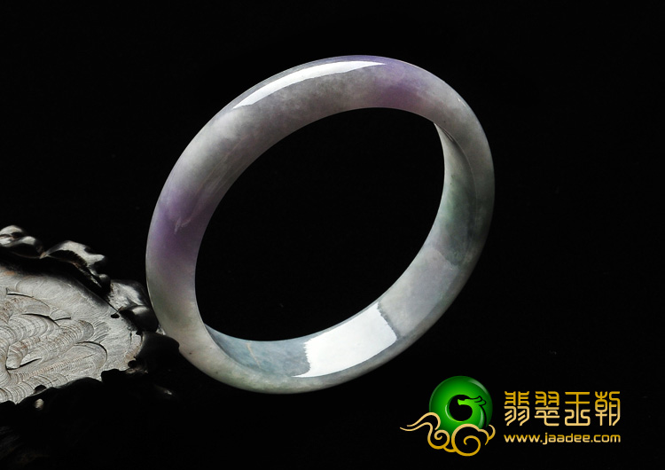 糯冰种春带彩缅甸翡翠A货手镯（57mm）