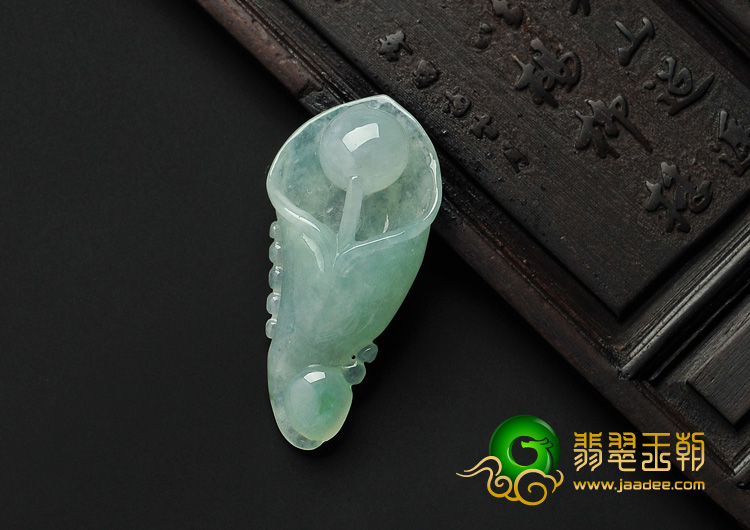 feici冰种晴水缅甸翡翠A货玉兰花挂件