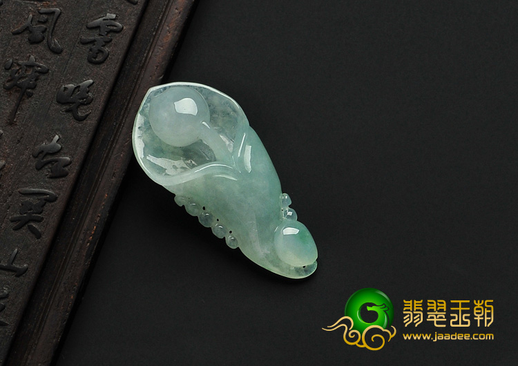 feici冰种晴水缅甸翡翠A货玉兰花挂件