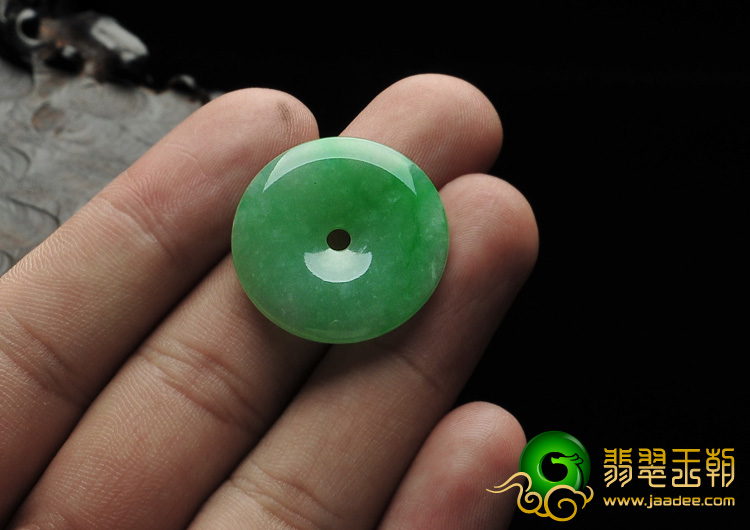 糯冰种翠色缅甸翡翠A货平安扣挂件