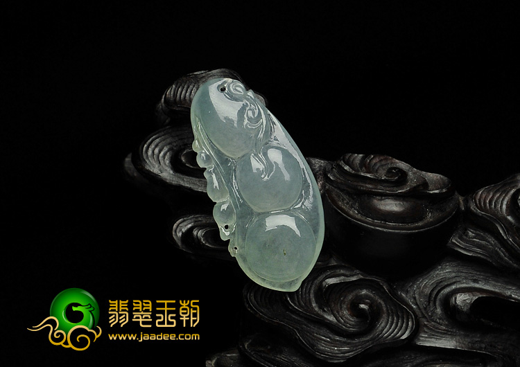 冰种晴水缅甸翡翠A货四季豆挂件