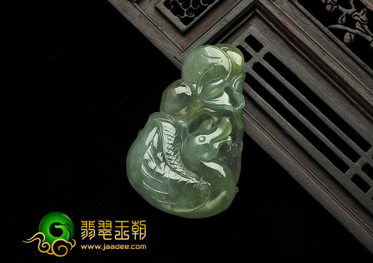 冰种晴水略带黄翡缅甸翡翠A货天鹅戏水挂件