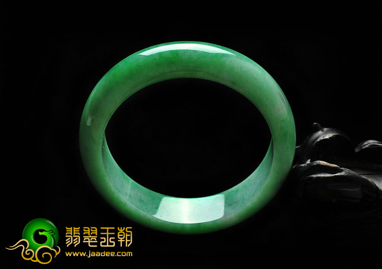 细糯种阳绿缅甸翡翠A货手镯（59.4mm）