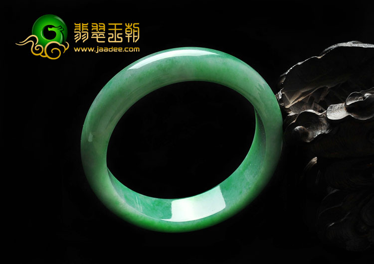 细糯种阳绿缅甸翡翠A货手镯（59.4mm）