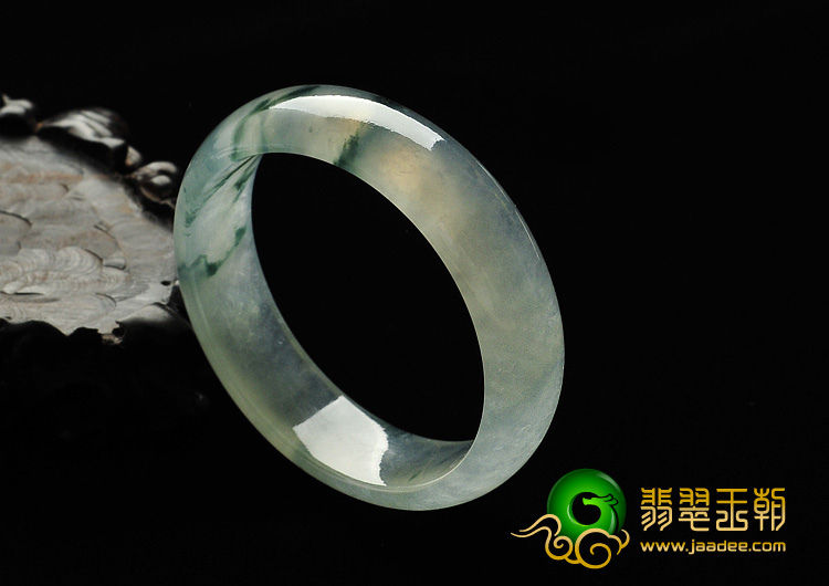 冰玻种飘花缅甸翡翠A货手镯（52.4mm）