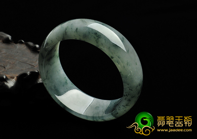 冰种飘花缅甸翡翠A货手镯（56.9mm）