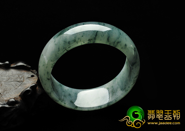 冰种飘花缅甸翡翠A货手镯（56.9mm）