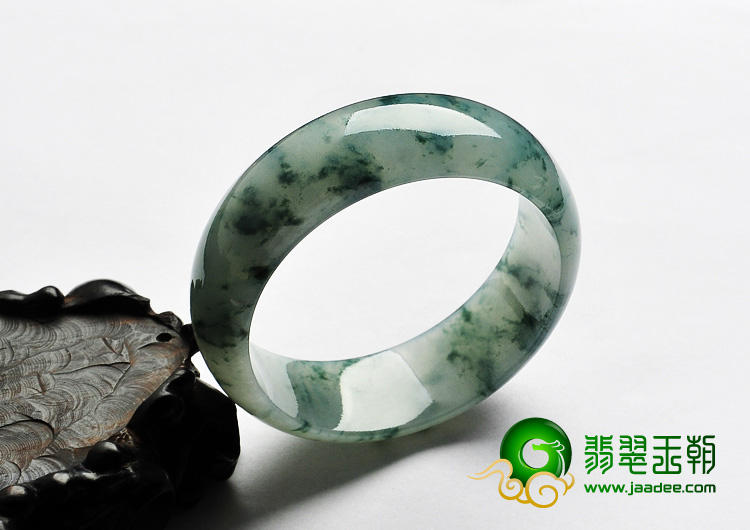冰种飘花缅甸翡翠A货手镯（55.6mm）