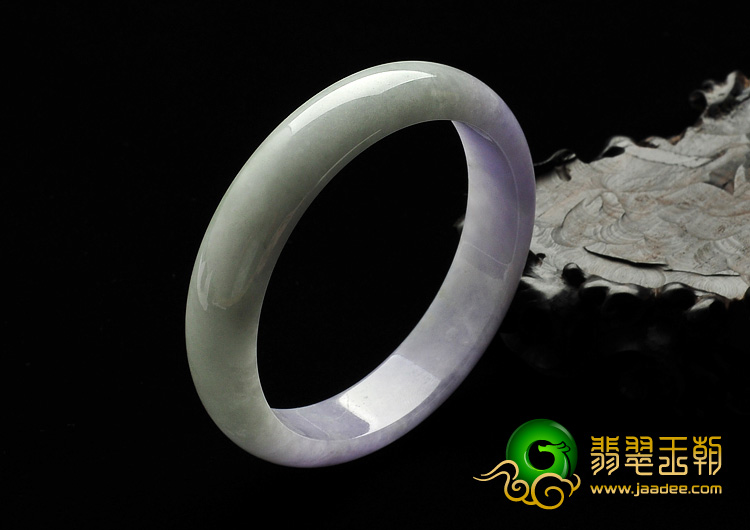细糯种春带彩缅甸翡翠A货手镯（57.9mm）