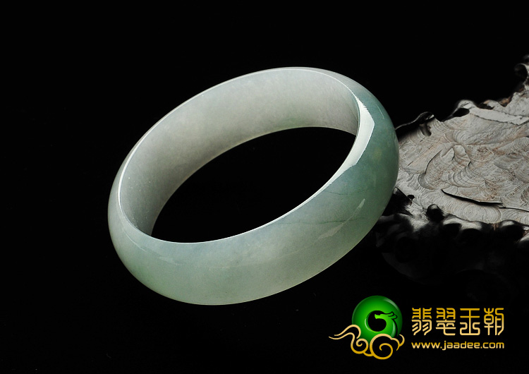 糯冰种晴水缅甸翡翠A货手镯（59.4mm）
