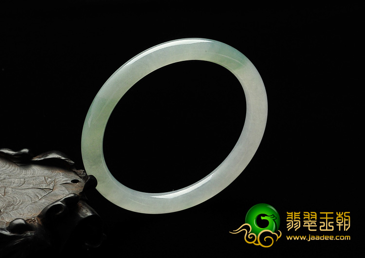 糯冰种晴水缅甸翡翠A货手镯（54.5mm）