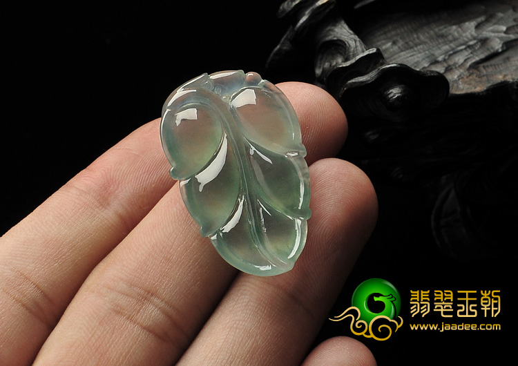 冰玻种晴水缅甸翡翠A货叶子挂件