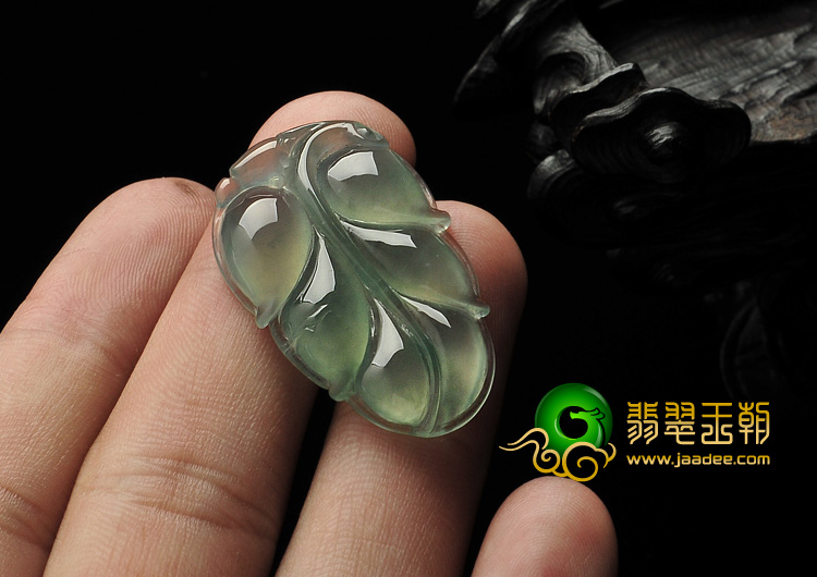 冰玻种晴水缅甸翡翠A货叶子挂件