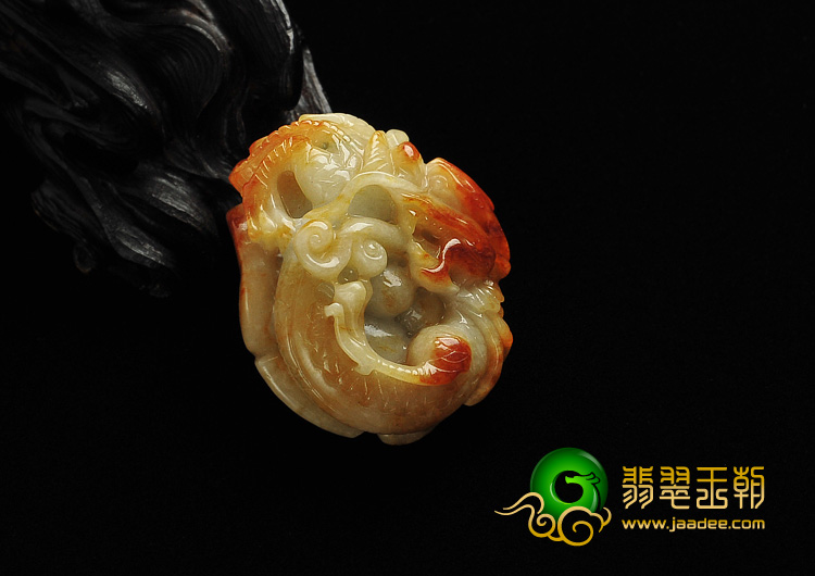 细糯种红黄翡缅甸翡翠A货飞龙挂件