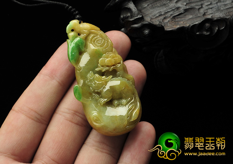 糯冰种黄加绿缅甸翡翠A货枯木逢春挂件
