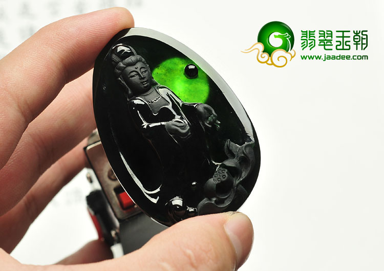 冰玻种墨翠缅甸翡翠A货观音挂件