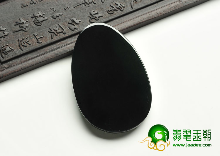 冰玻种墨翠缅甸翡翠A货观音挂件