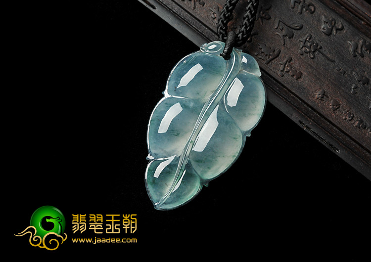 冰种飘花缅甸翡翠A货叶子挂件