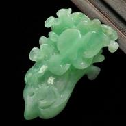 糯冰种豆色缅甸翡翠A货白菜挂件