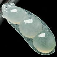 冰种晴水缅甸翡翠A货四季豆挂件