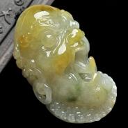 糯冰种黄翡略飘花缅甸翡翠A货罗汉头挂件