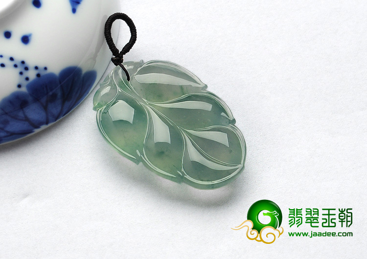 冰玻种飘花缅甸翡翠A货叶子挂件