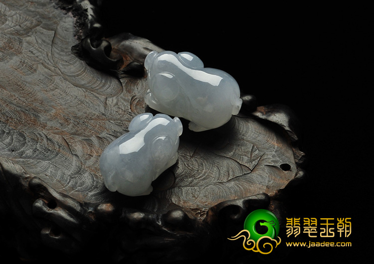 feicui糯冰种晴水缅甸翡翠A货福猪挂件（单价）