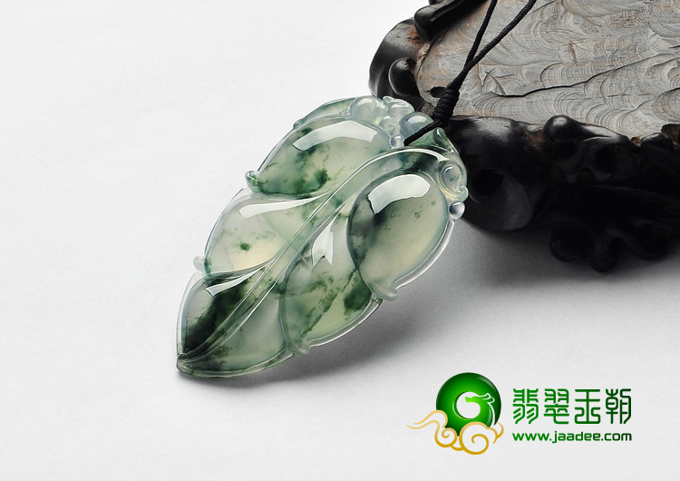 冰种飘花缅甸翡翠A货叶子挂件