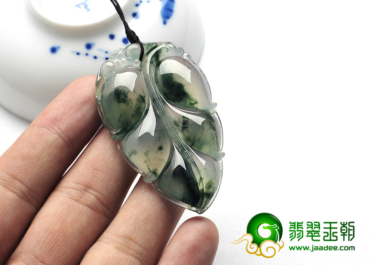 冰种飘花缅甸翡翠A货叶子挂件