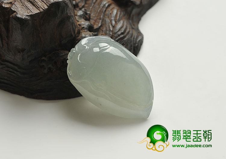 冰种晴水缅甸翡翠A货寿桃挂件