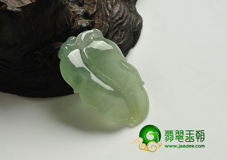 冰种淡黄翡缅甸翡翠A货叶子挂件