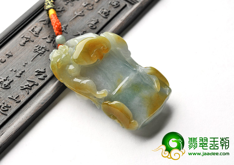 糯冰种褐黄翡缅甸翡翠A货节节高挂件
