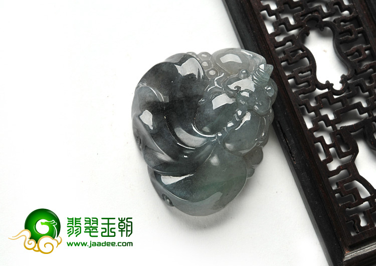糯冰种（乌鸡种）墨色缅甸翡翠A货金玉满堂挂件