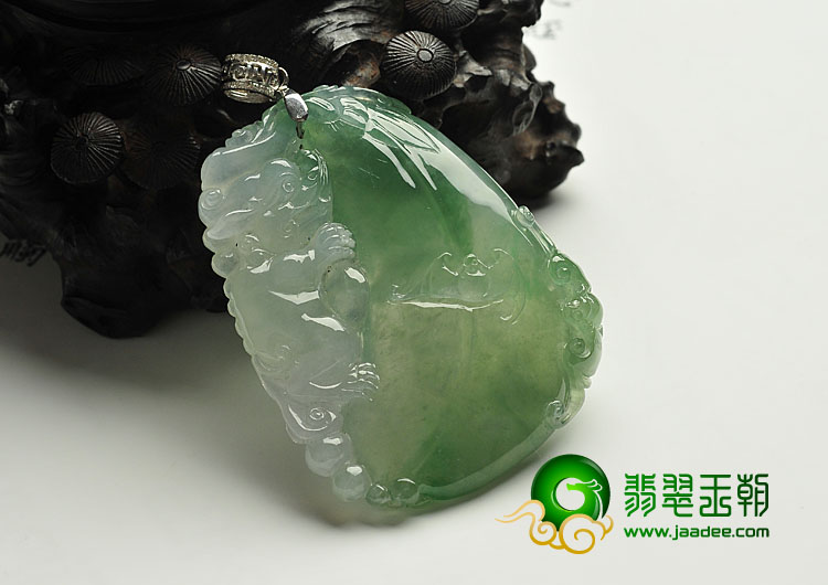冰种飘花缅甸翡翠A货招财进宝挂件