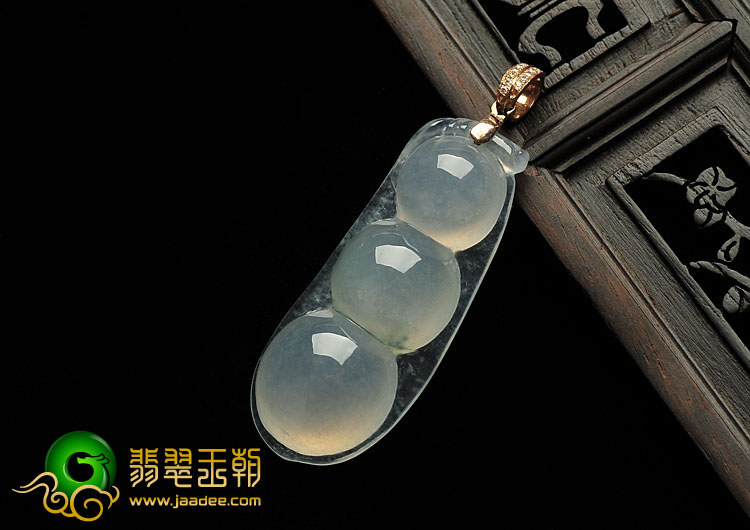 冰种缅甸翡翠A货四季豆挂件