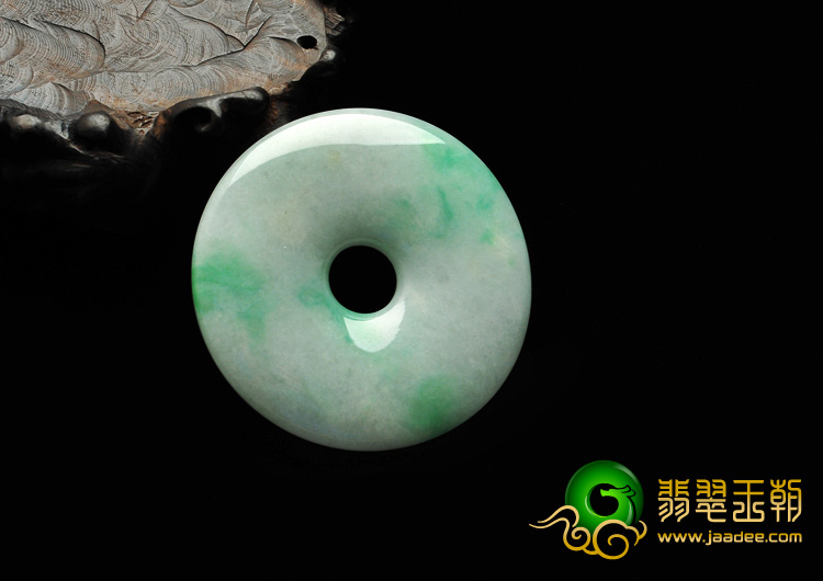 糯冰种飘翠缅甸翡翠A货平安扣挂件