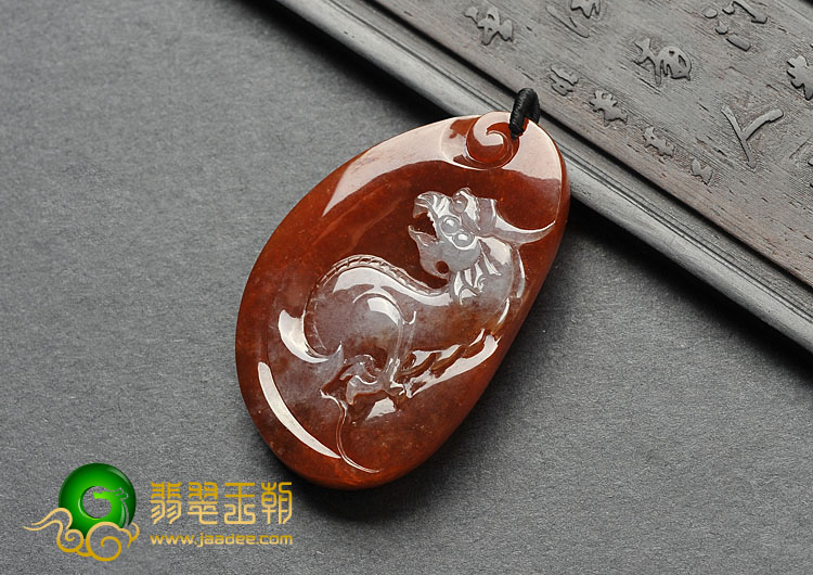 冰种红翡缅甸翡翠A货飞龙在天挂件