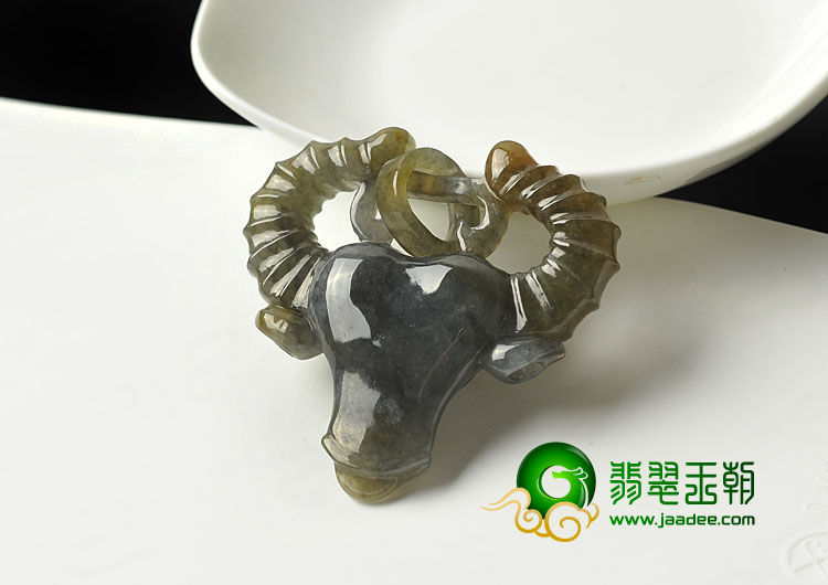 糯冰种墨色褐黄翡缅甸翡翠A货牛头挂件
