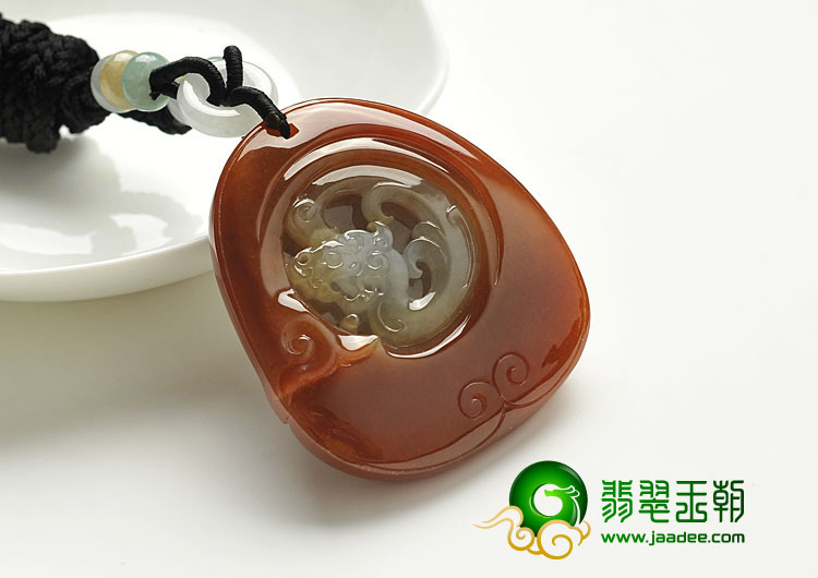 糯冰种红翡缅甸翡翠A货龙凤呈祥挂件