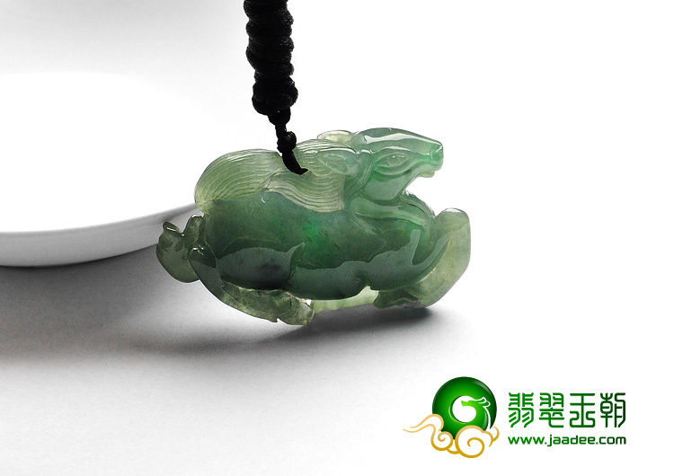 糯冰种晴水缅甸翡翠A货马到成功挂件