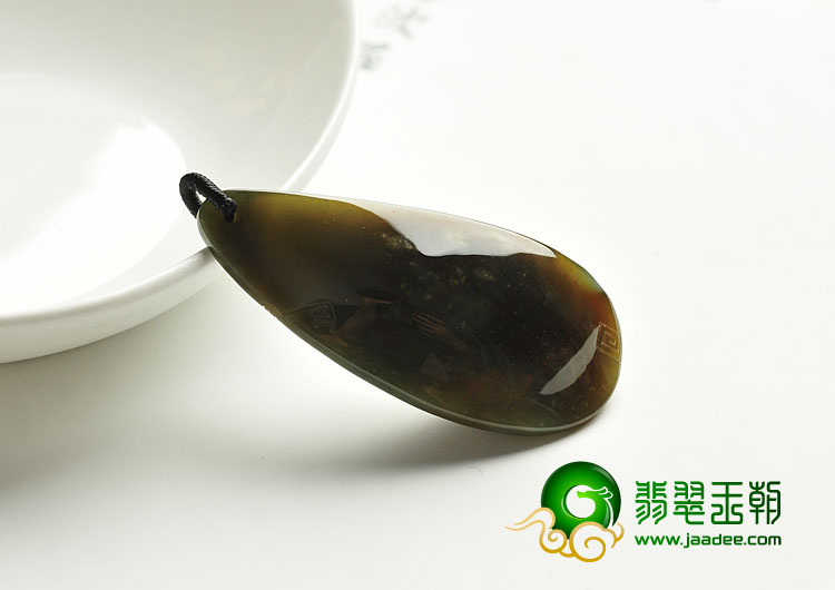 糯冰种褐黄翡缅甸翡翠A货貔貅挂件
