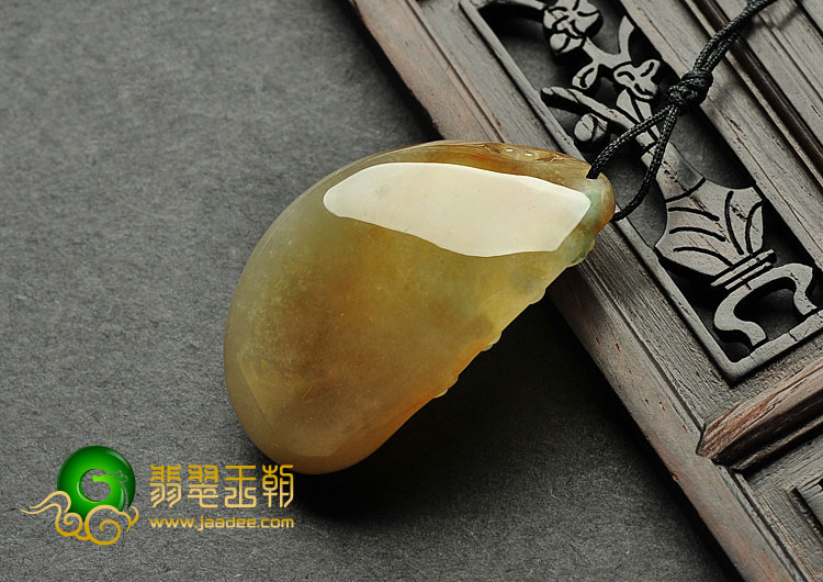 糯冰种黄翡缅甸翡翠A货龙头挂件