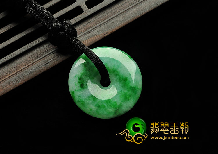 糯冰种翠色缅甸翡翠A货平安扣挂件