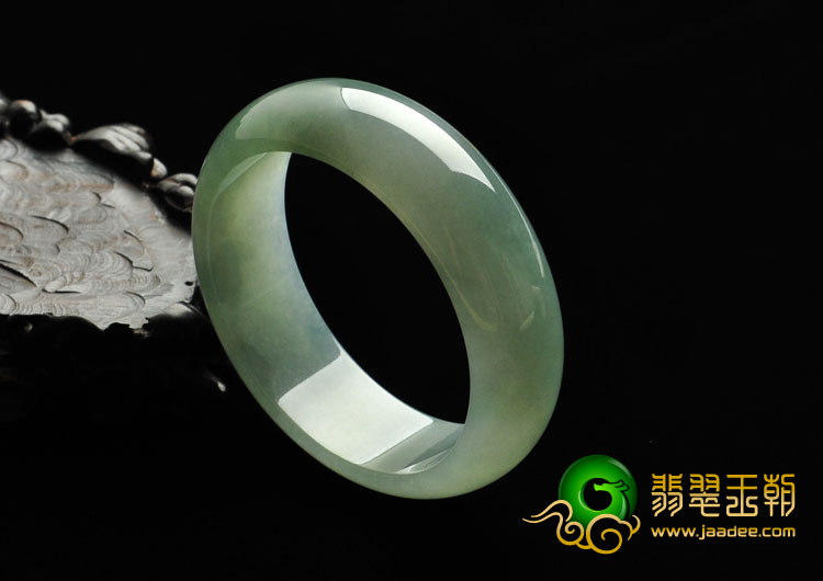 糯冰种晴水缅甸翡翠A货手镯（57.7mm）