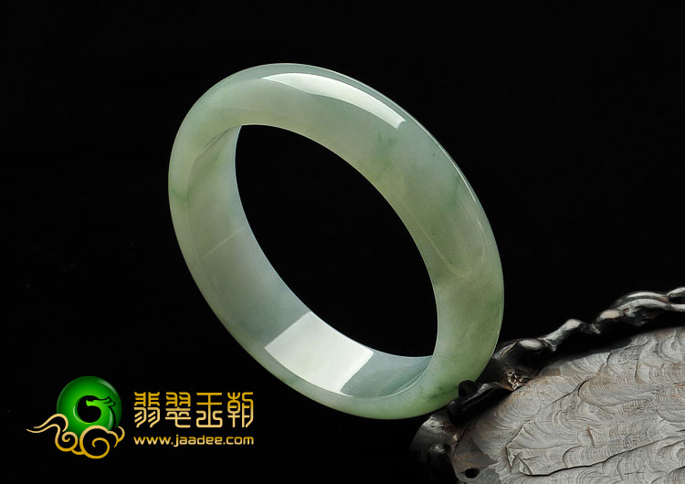 糯冰种飘花缅甸翡翠A货手镯（59.2mm）