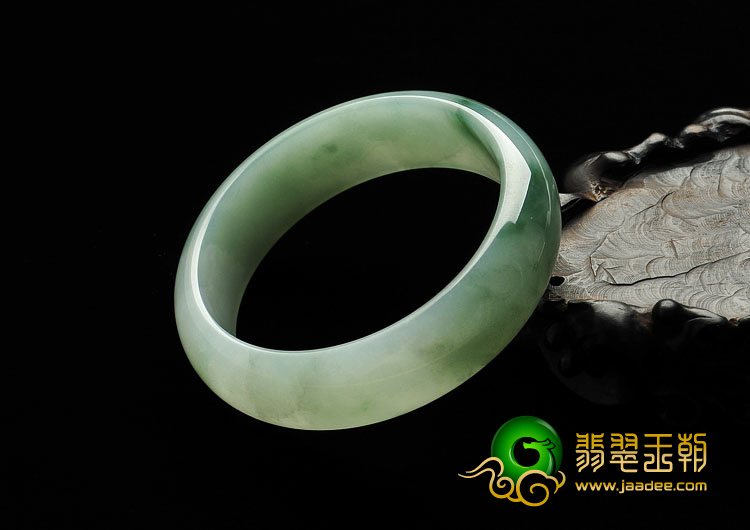 糯冰种飘花缅甸翡翠A货手镯（59.1mm）