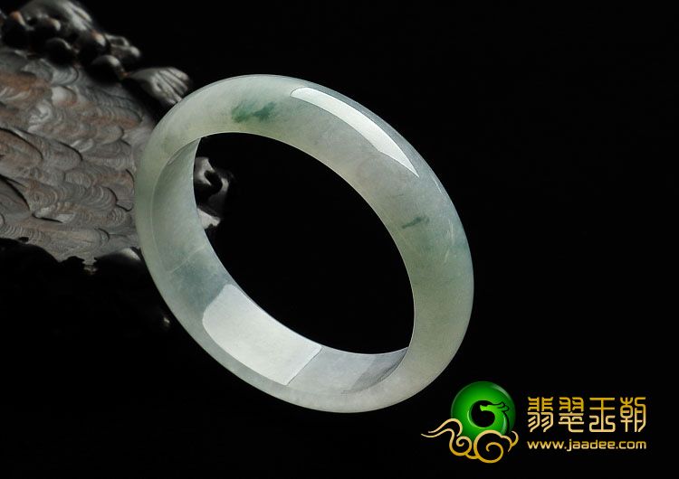 feicui糯冰种飘花缅甸翡翠A货手镯（57.2mm）