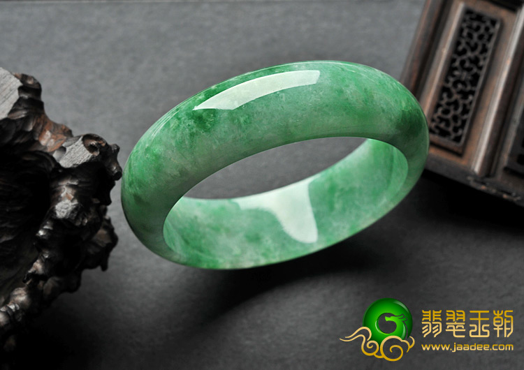 糯冰种晴水缅甸翡翠A货手镯（59.3mm）