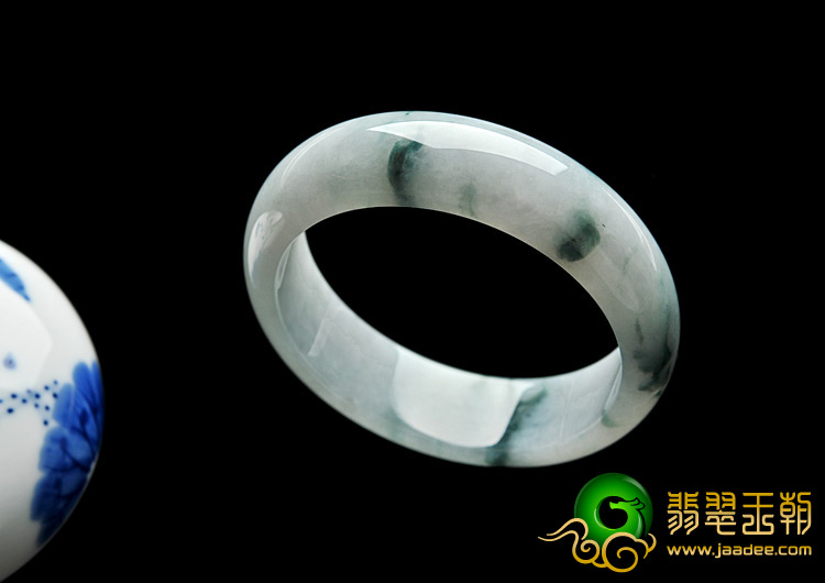 糯冰种飘花缅甸翡翠A货手镯（58.3mm）