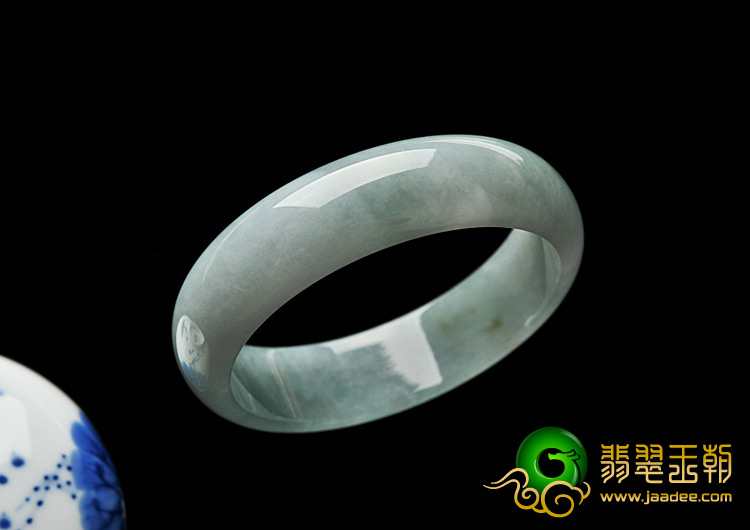 糯冰种晴水缅甸翡翠A货手镯（59mm）